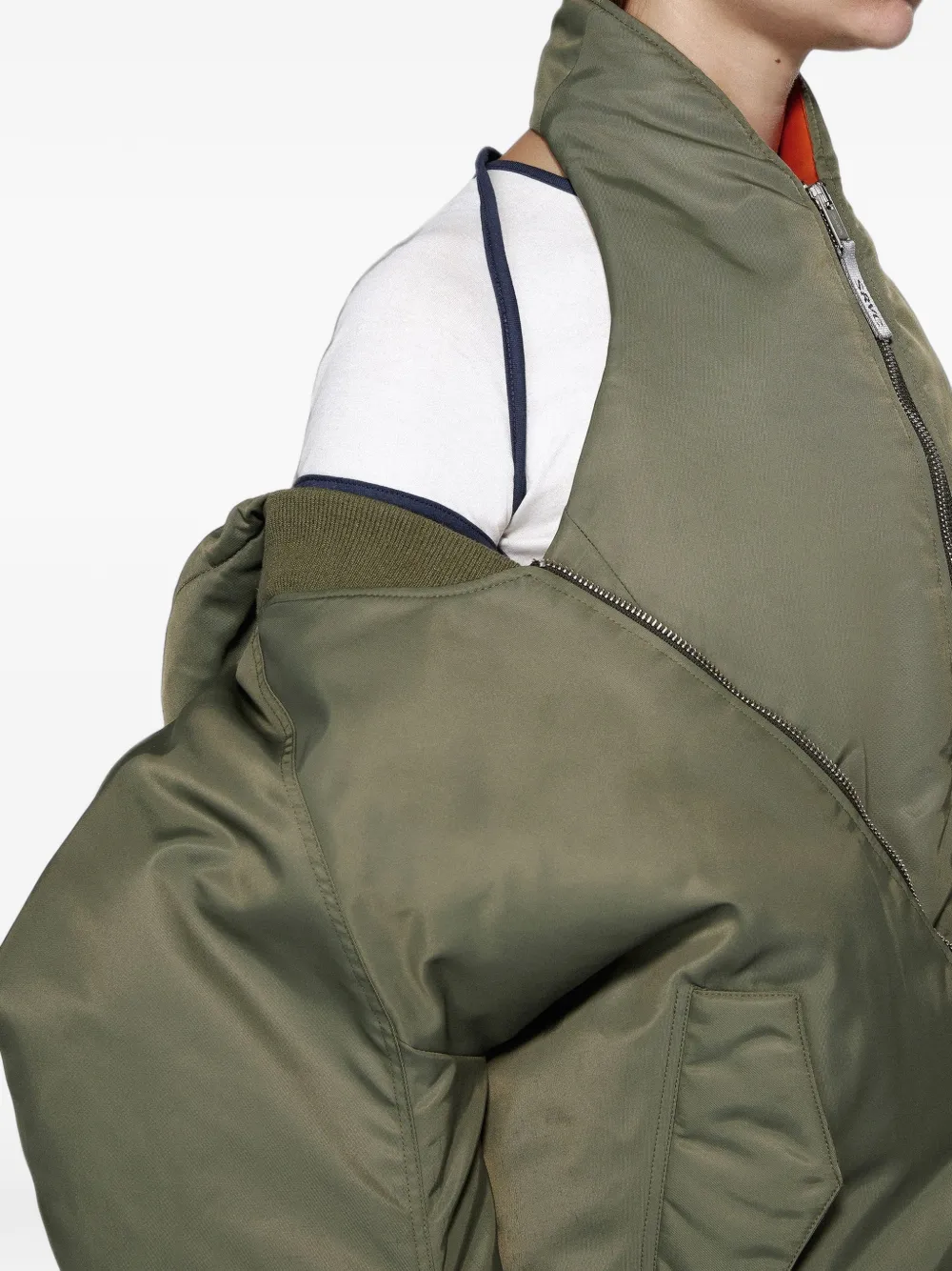 SRVC Studio Bomberjack met halternek en vestdetail Groen