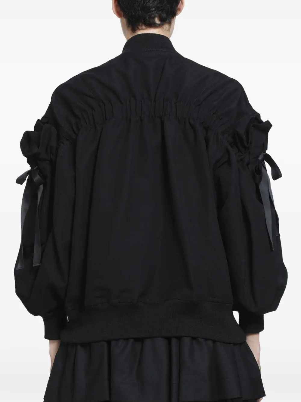 Noir Kei Ninomiya Bomberjack met gerimpelde afwerking en strikdetail Zwart