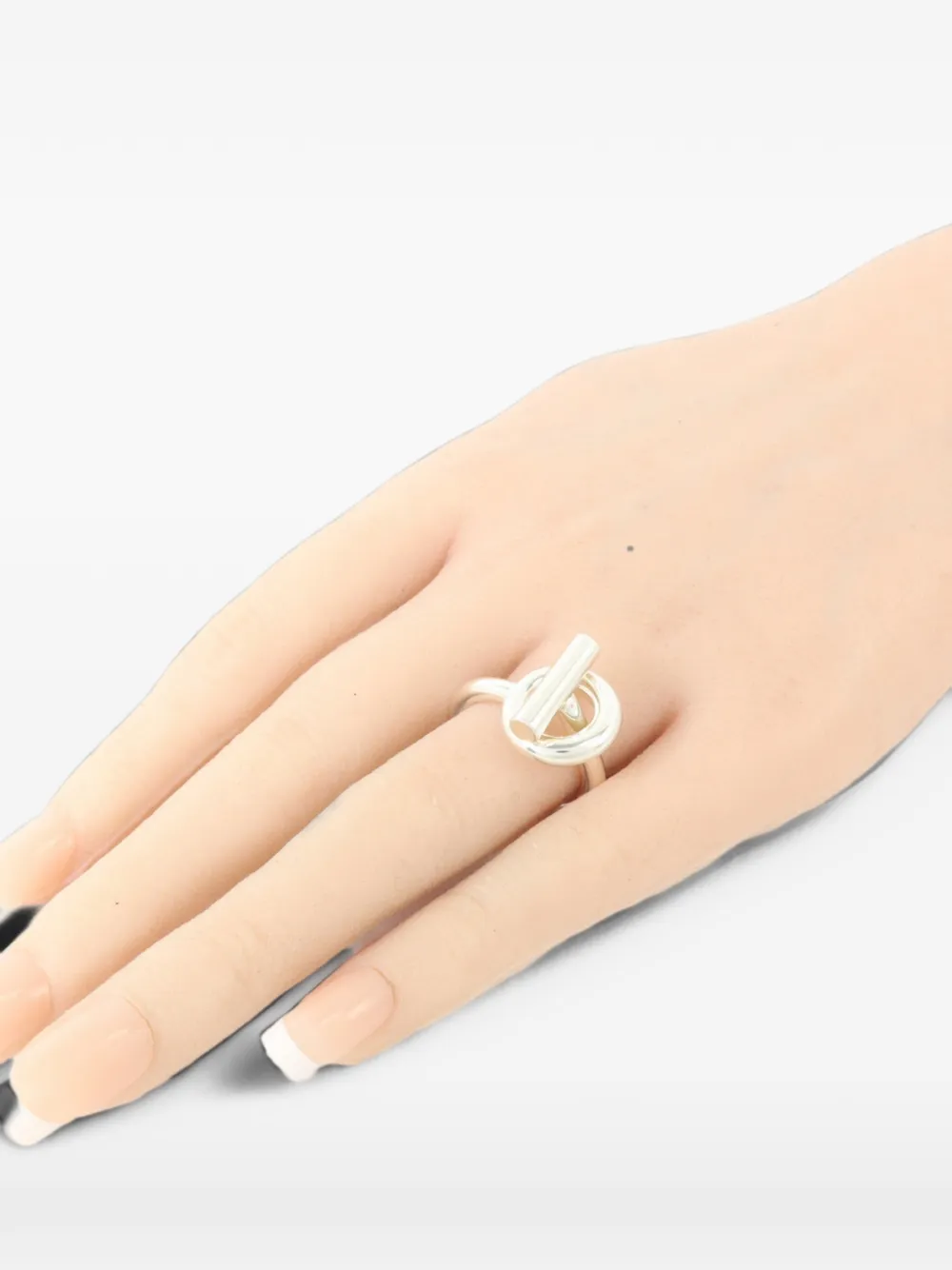Hermès Pre-Owned Echappee engraved-logo ring - Silber