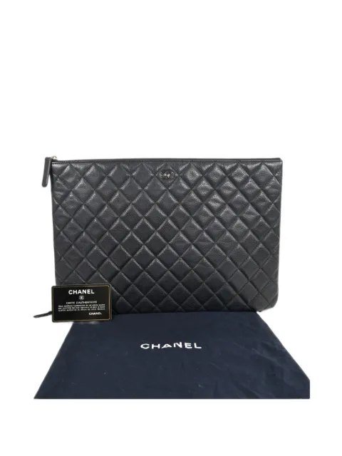 CHANEL Pre-Owned CC diamond-quilted clutch bag