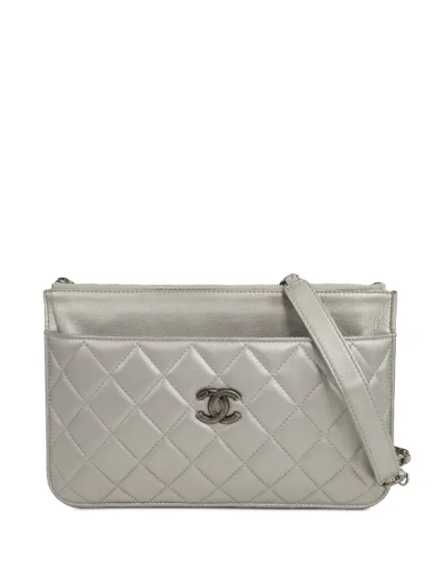 CHANEL Pre-Owned quilted CC clutch bag