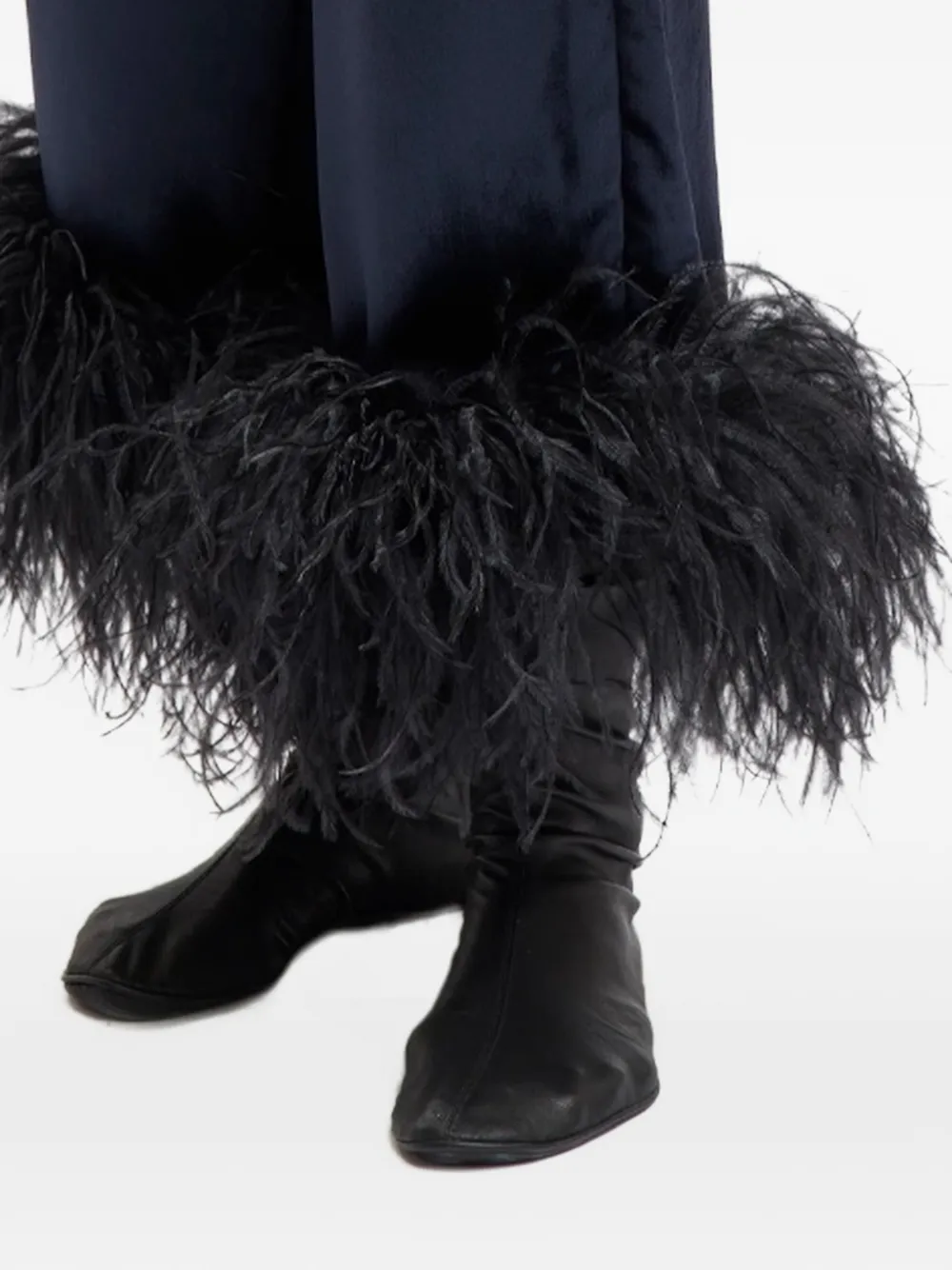 16Arlington Joelle feather-trim trousers Blauw