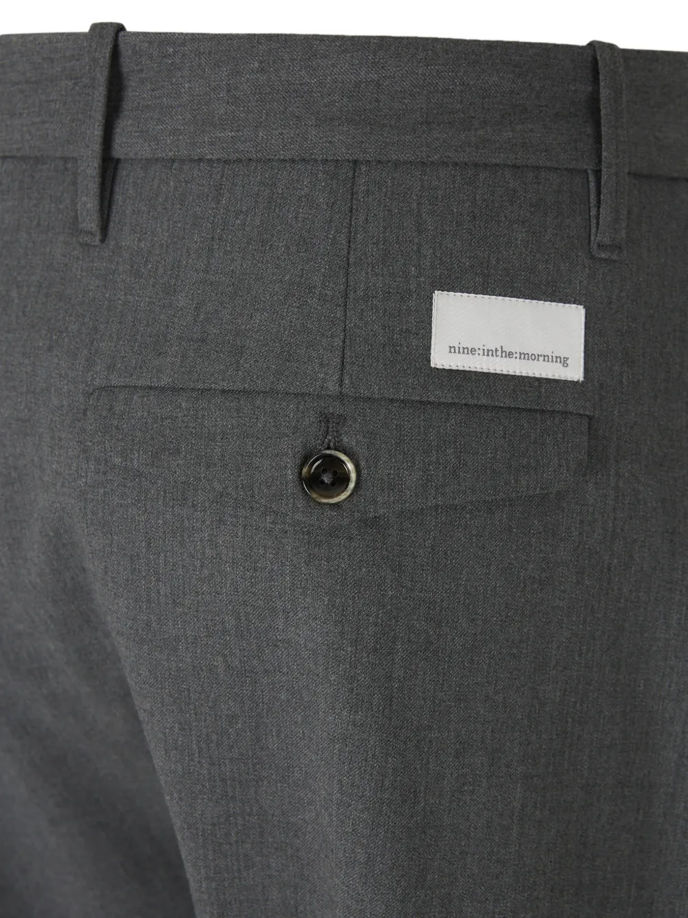 Nine In The Morning pleated-detail cropped trousers Grijs