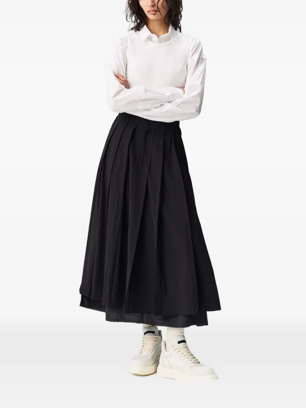 Adnym Mousta pleated layered-hem midi skirt Zwart