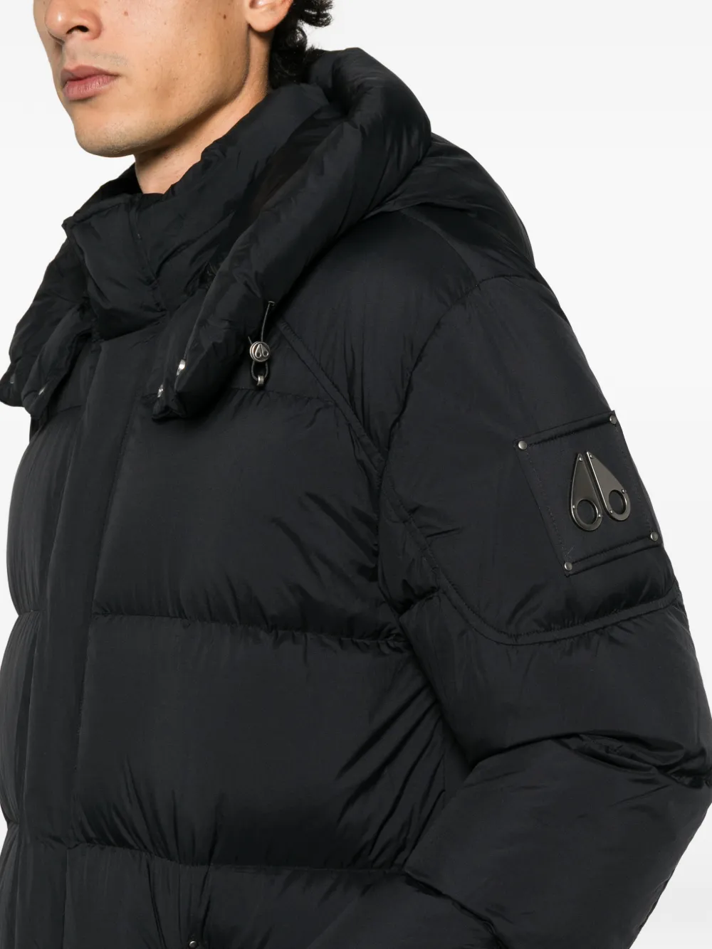 Moose Knuckles quilted hooded jacket Zwart