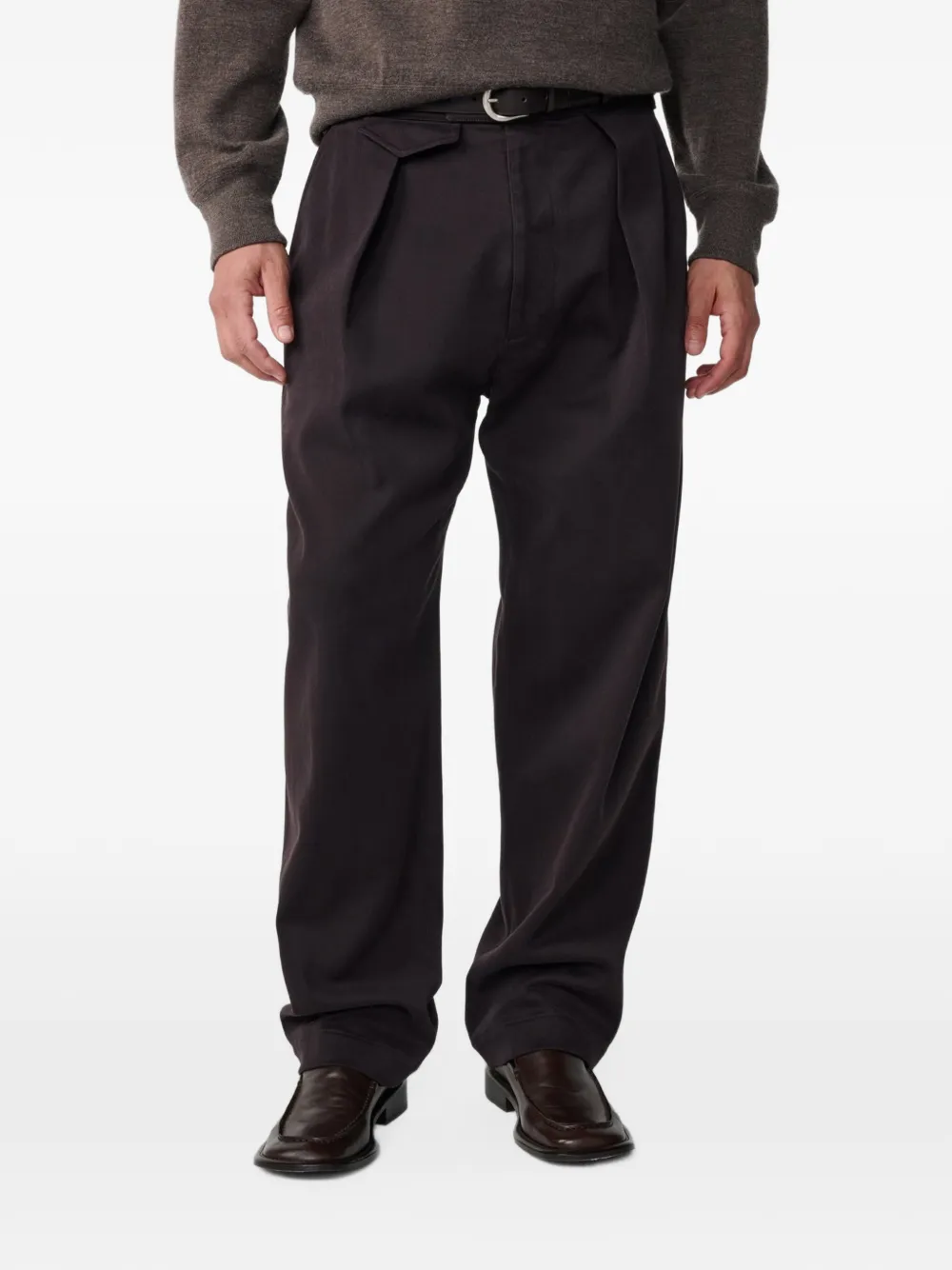 Studio Nicholson Poole pleated trousers Bruin