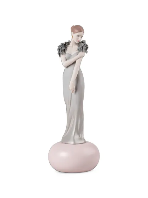 Lladró Bellezza Eterna rounded-base figurine