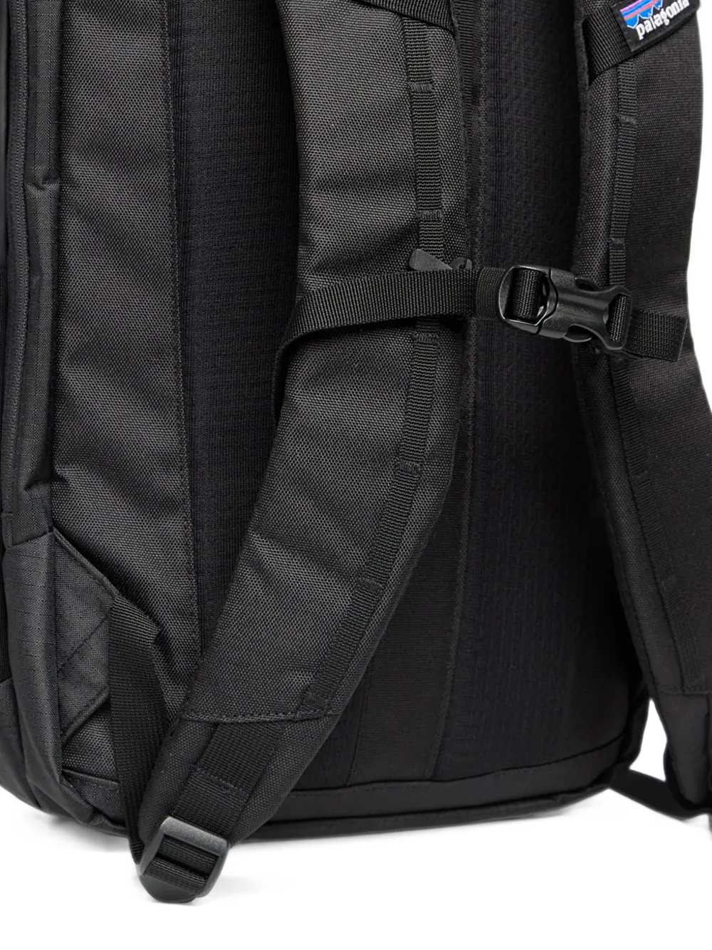 Patagonia 32L Black Hole backpack Zwart