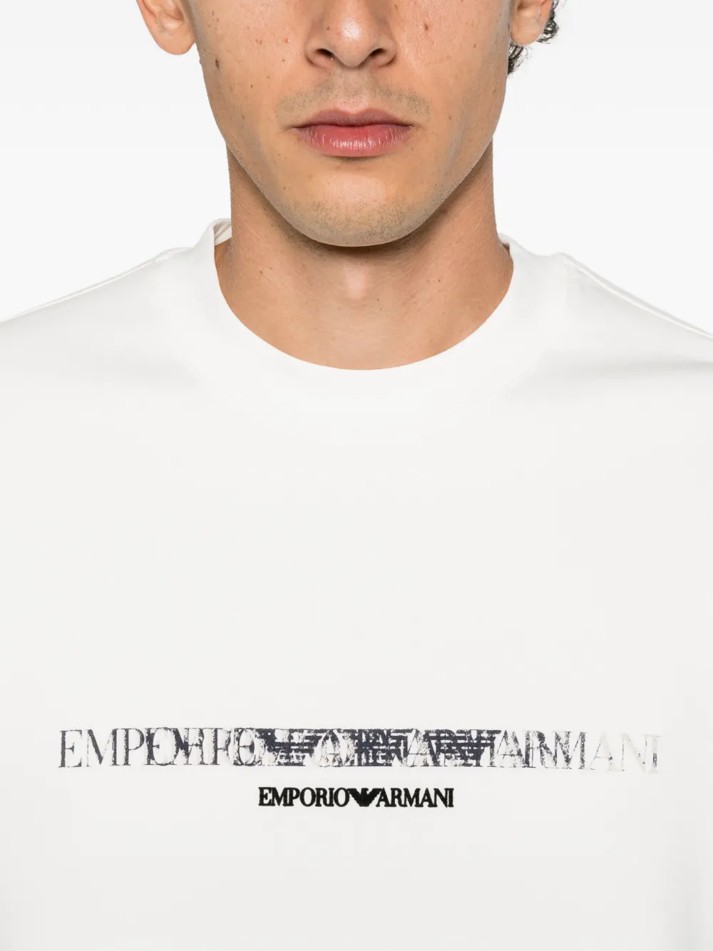 Emporio Armani logo-print crew-neck sweatshirt Wit
