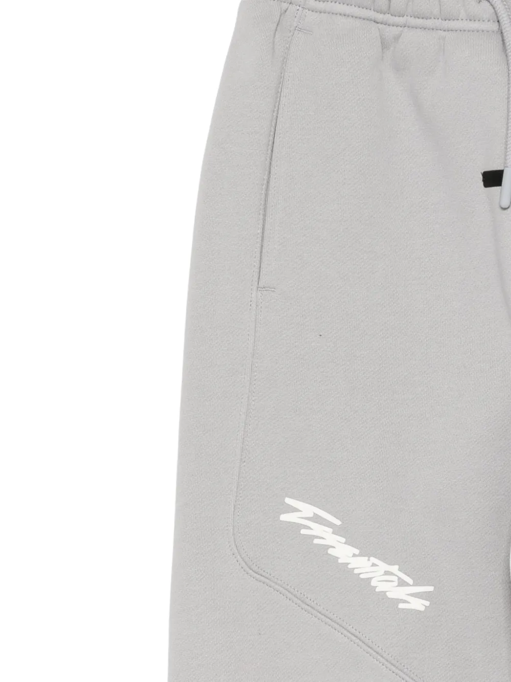 FEAR OF GOD ESSENTIALS KIDS logo-patch track pants Grijs