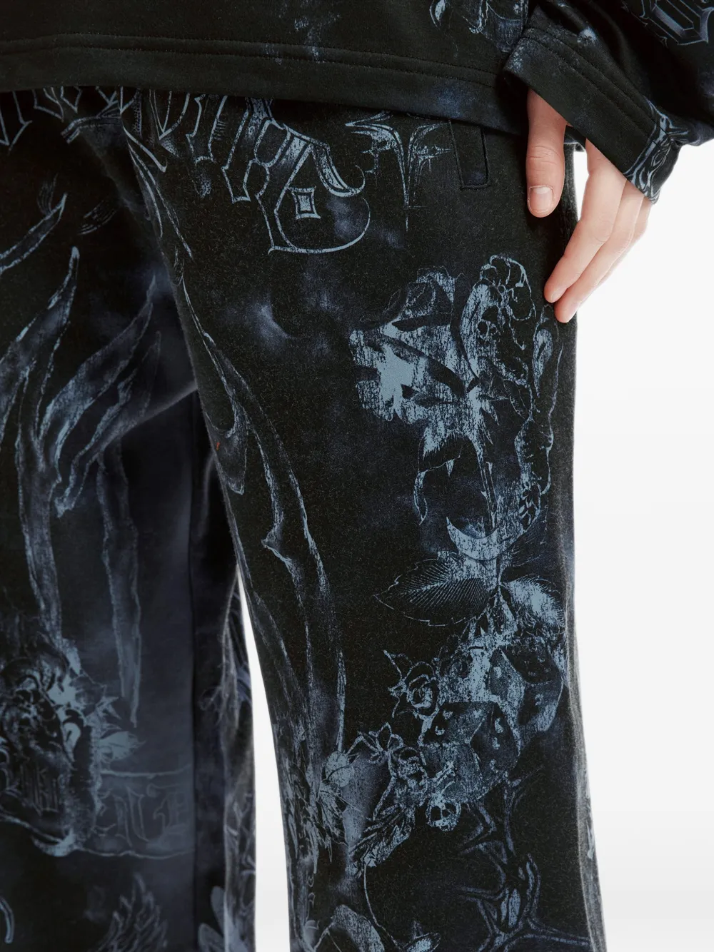 We11done graphic-print track pants Zwart