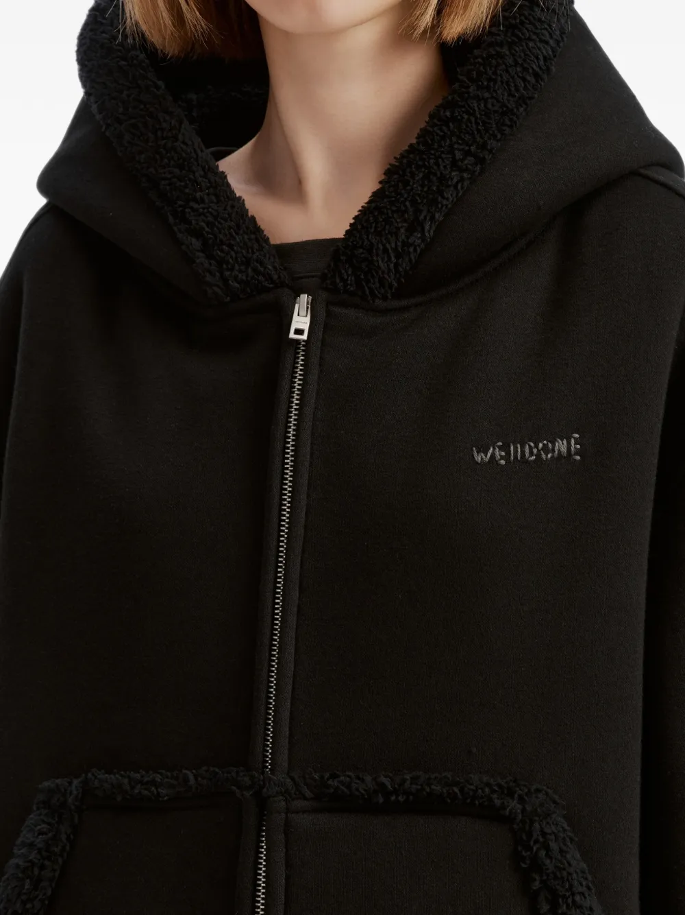 We11done fleece-trim zip-up hoodie Zwart