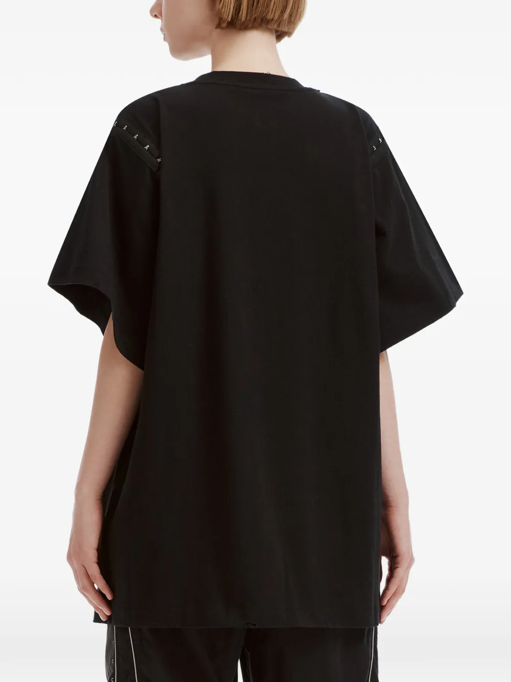 We11done logo-print hook-detail T-shirt Zwart