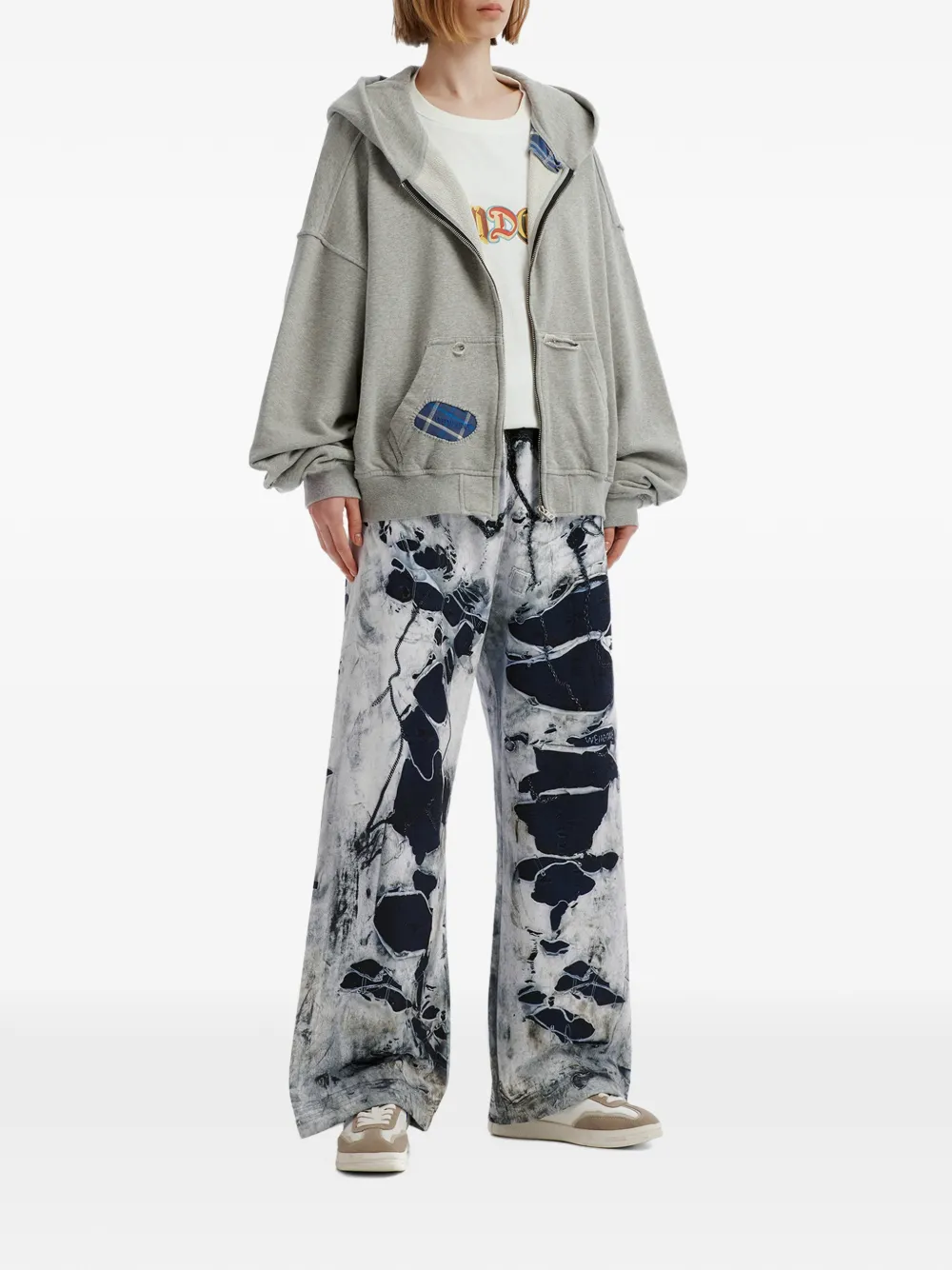 We11done distressed-effect zip-up hoodie Grijs
