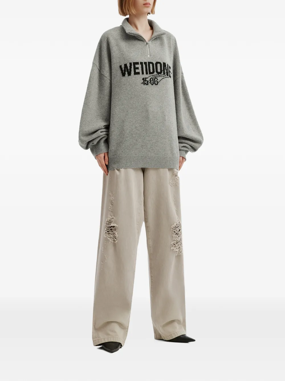 We11done logo-intarsia half-zip sweater Grijs