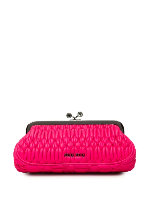 Miu Miu Pre-Owned bolsa de mano de piel de napa y matelasse con cierre con boquilla en el marco 2010-2026
