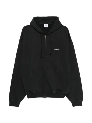 VETEMENTS