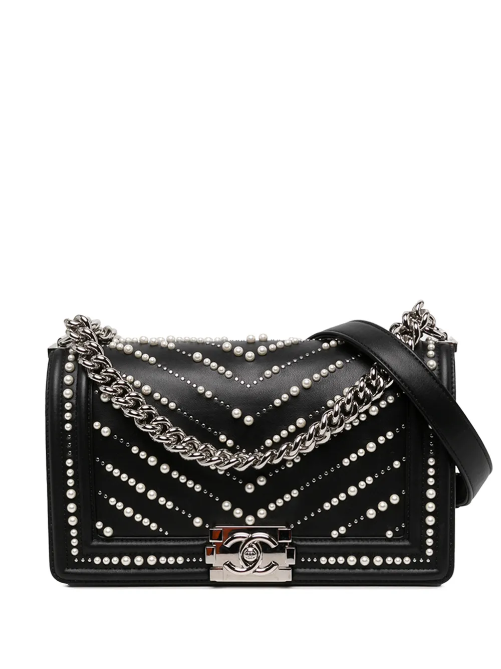 CHANEL Pre-Owned 2019 Old Medium Chevron Calfskin Pearl Boy Flap crossbody bag - Schwarz