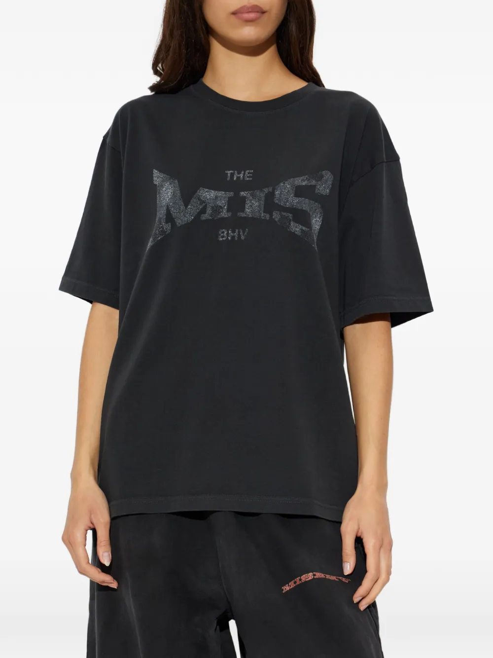 MISBHV logo-print T-shirt Zwart