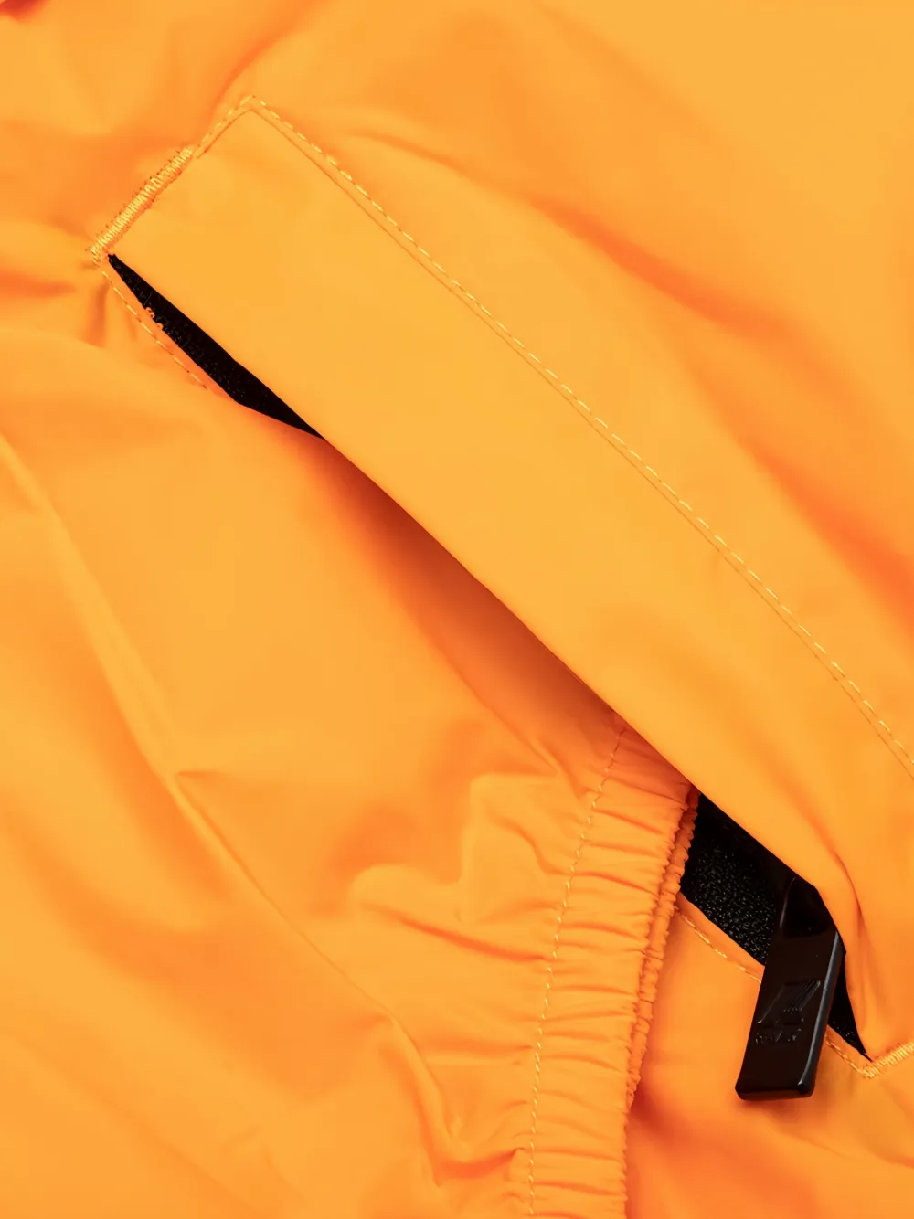 Comme Des Garçons Play Kids x K-Way heart-patch jacket Oranje
