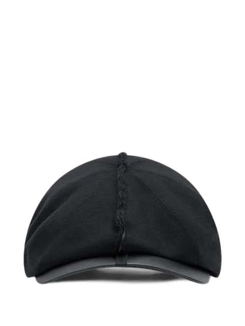 Comme Des Garçons Shirt gorra plana con bordes sin rematar