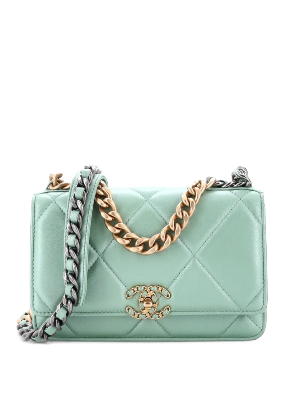 CHANEL Pre-Owned 19 Wallet on Chain Quilted Iridescent Calfskin crossbody bag - Grün