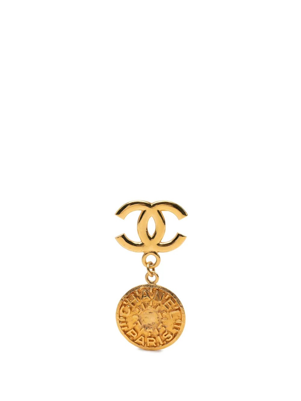 CHANEL Pre-Owned broche fantaisie en plaqué or à motif de médaillon à logo CC (1996)