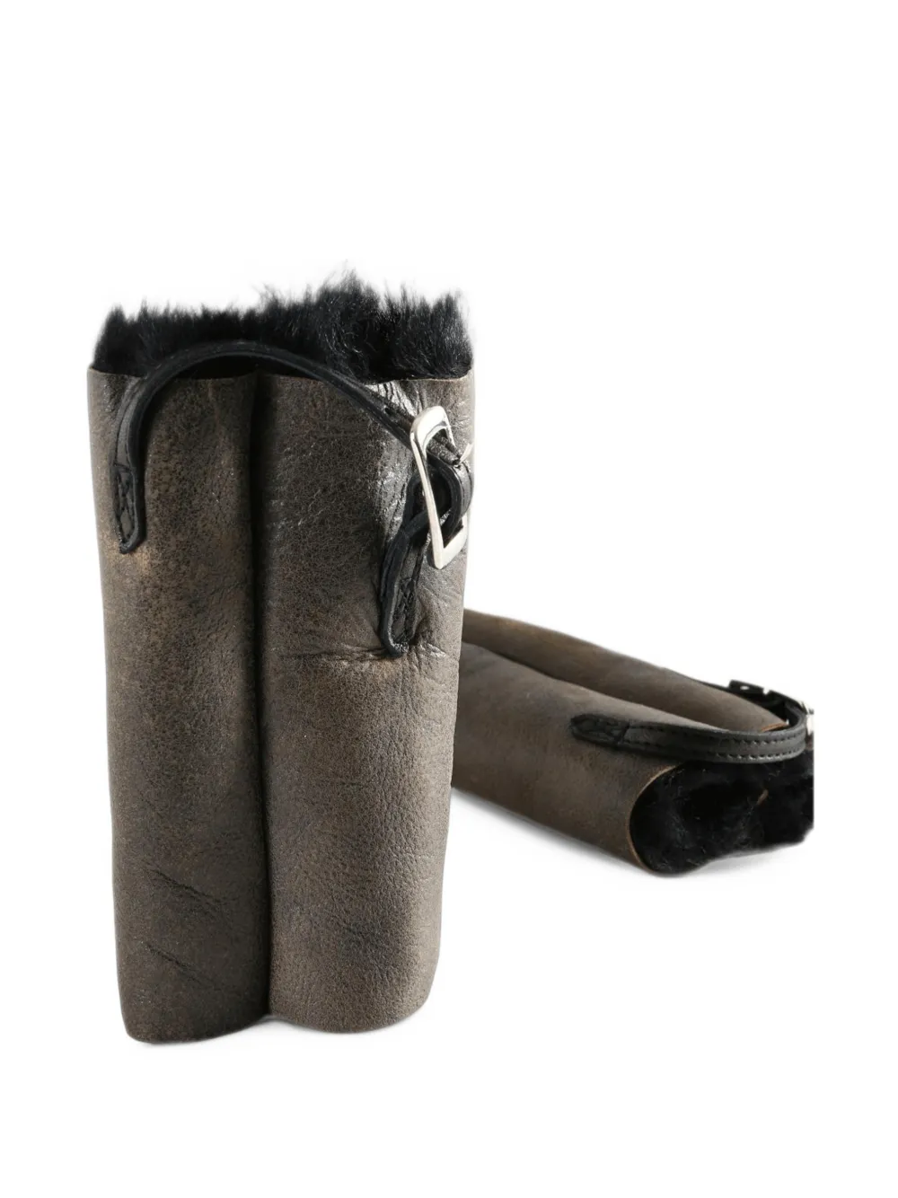 OUR LEGACY buckle-fastening sheepskin arm warmers Bruin