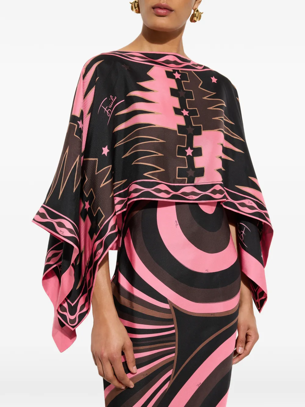 PUCCI Iride-print silk dress with cape Zwart