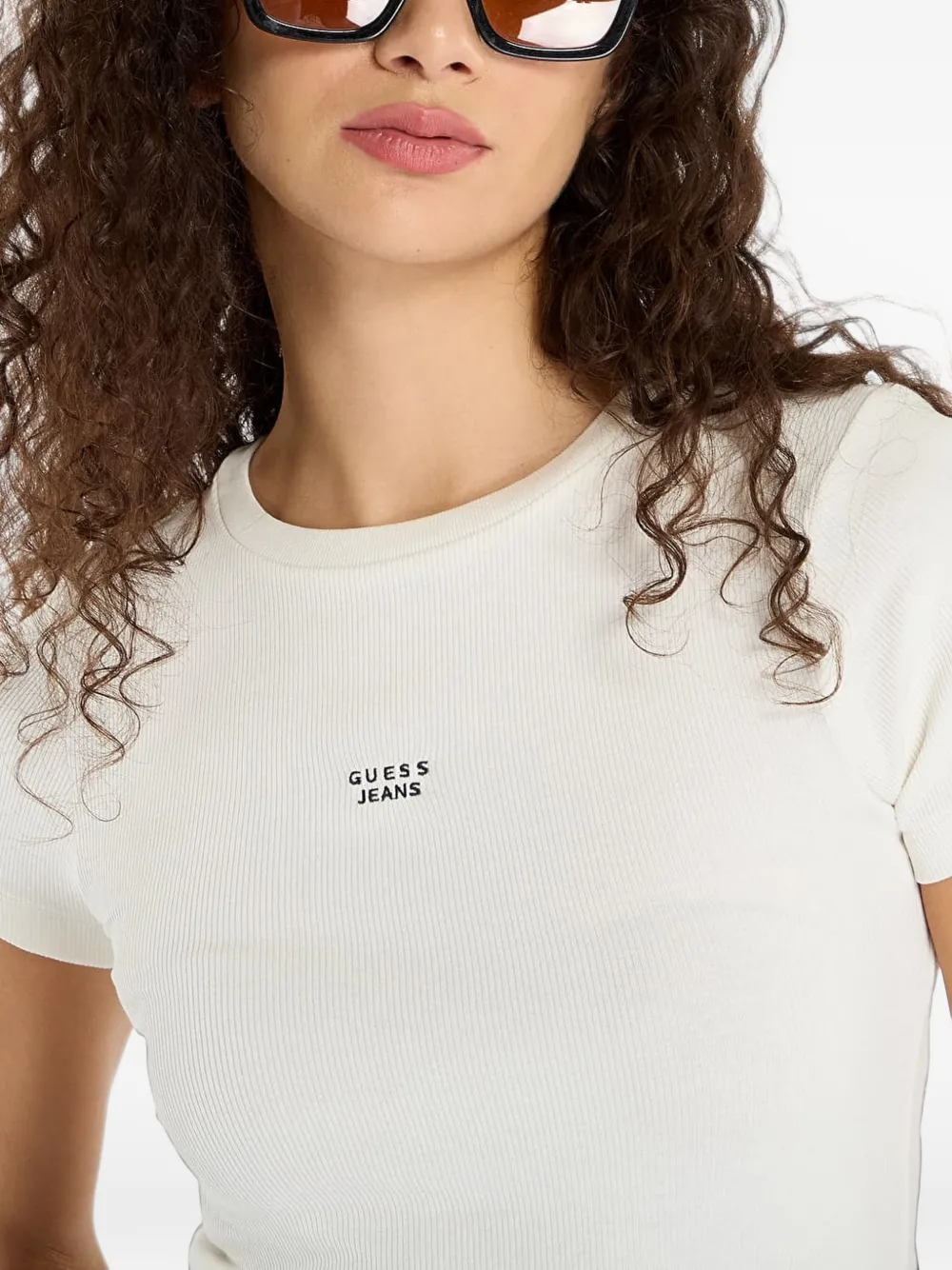 GUESS JEANS T-shirt met geborduurd logo Wit