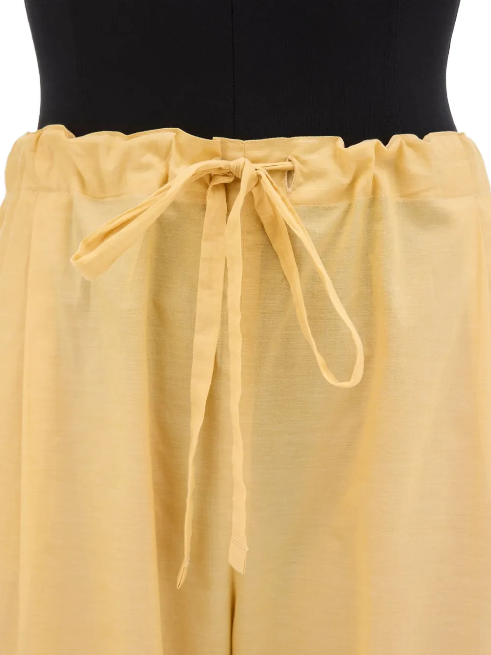 Another Tomorrow pleated drawcord trousers Geel