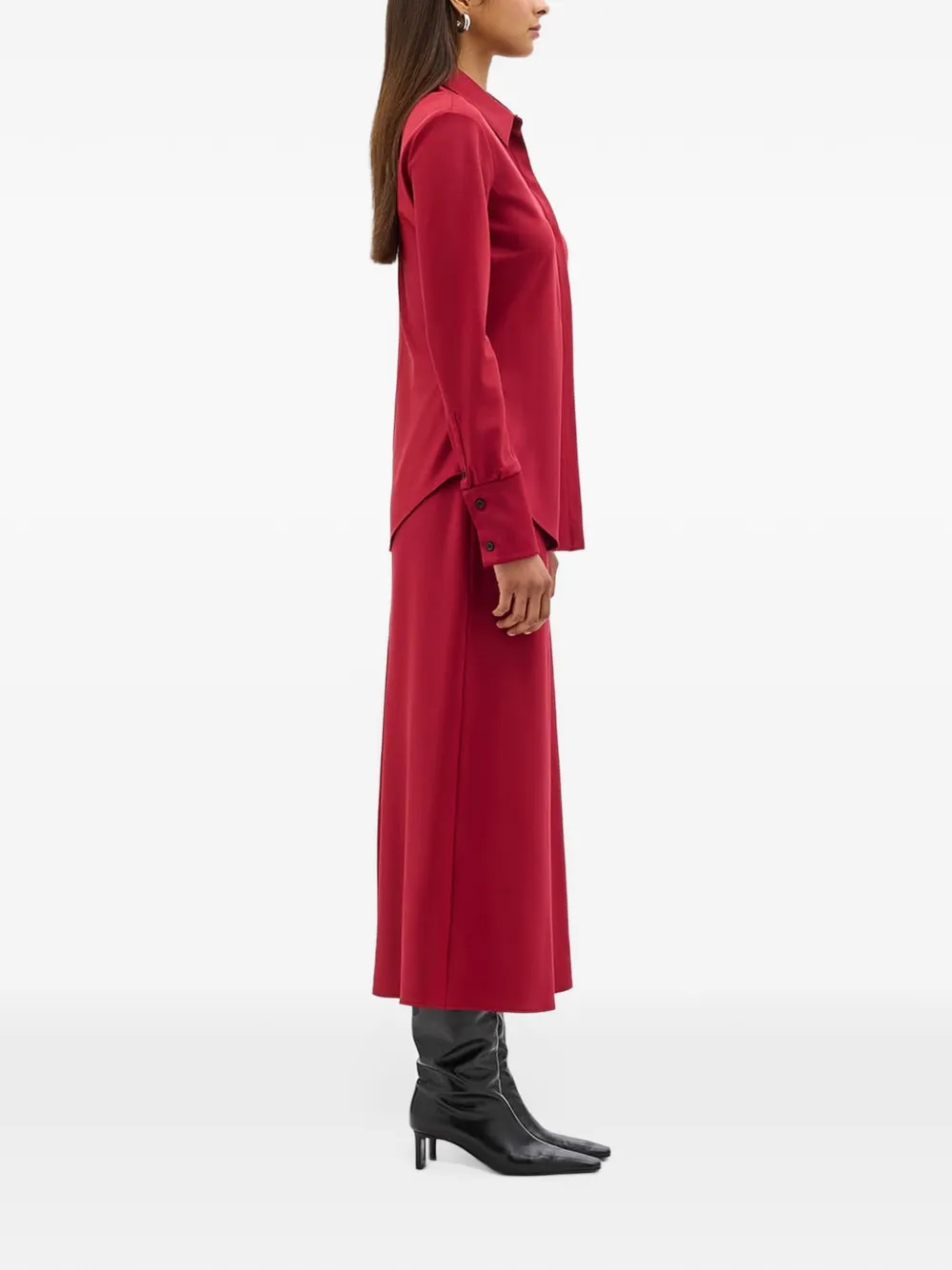 Another Tomorrow bias-cut shirt Rood