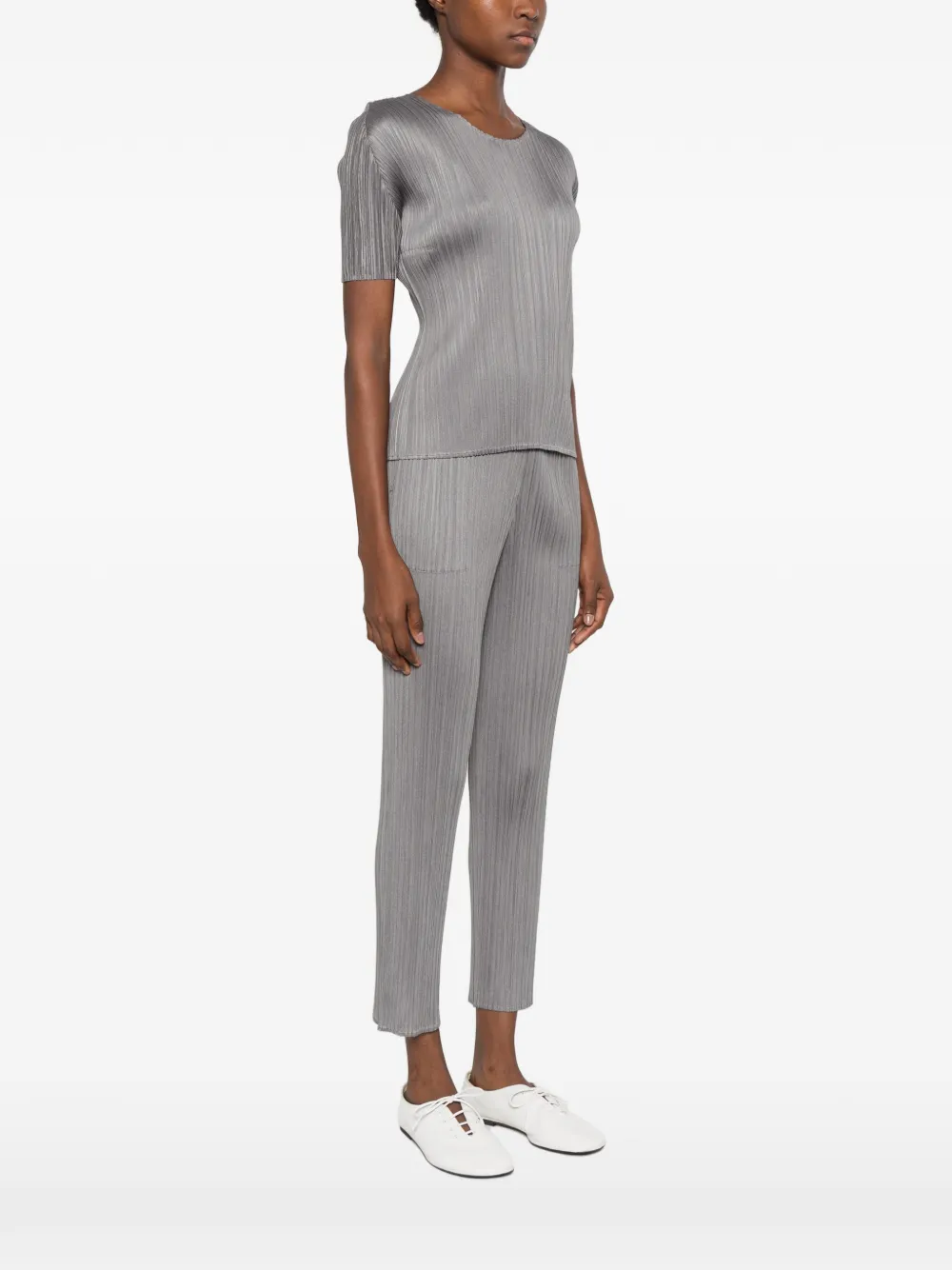 Pleats Please Issey Miyake pleated short-sleeve T-shirt Grijs