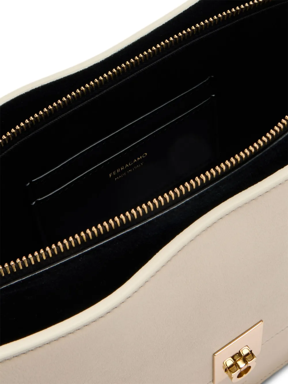 Ferragamo Cara bag (s) Beige