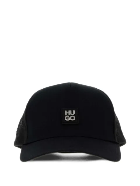 HUGO logo-patch trucker cap
