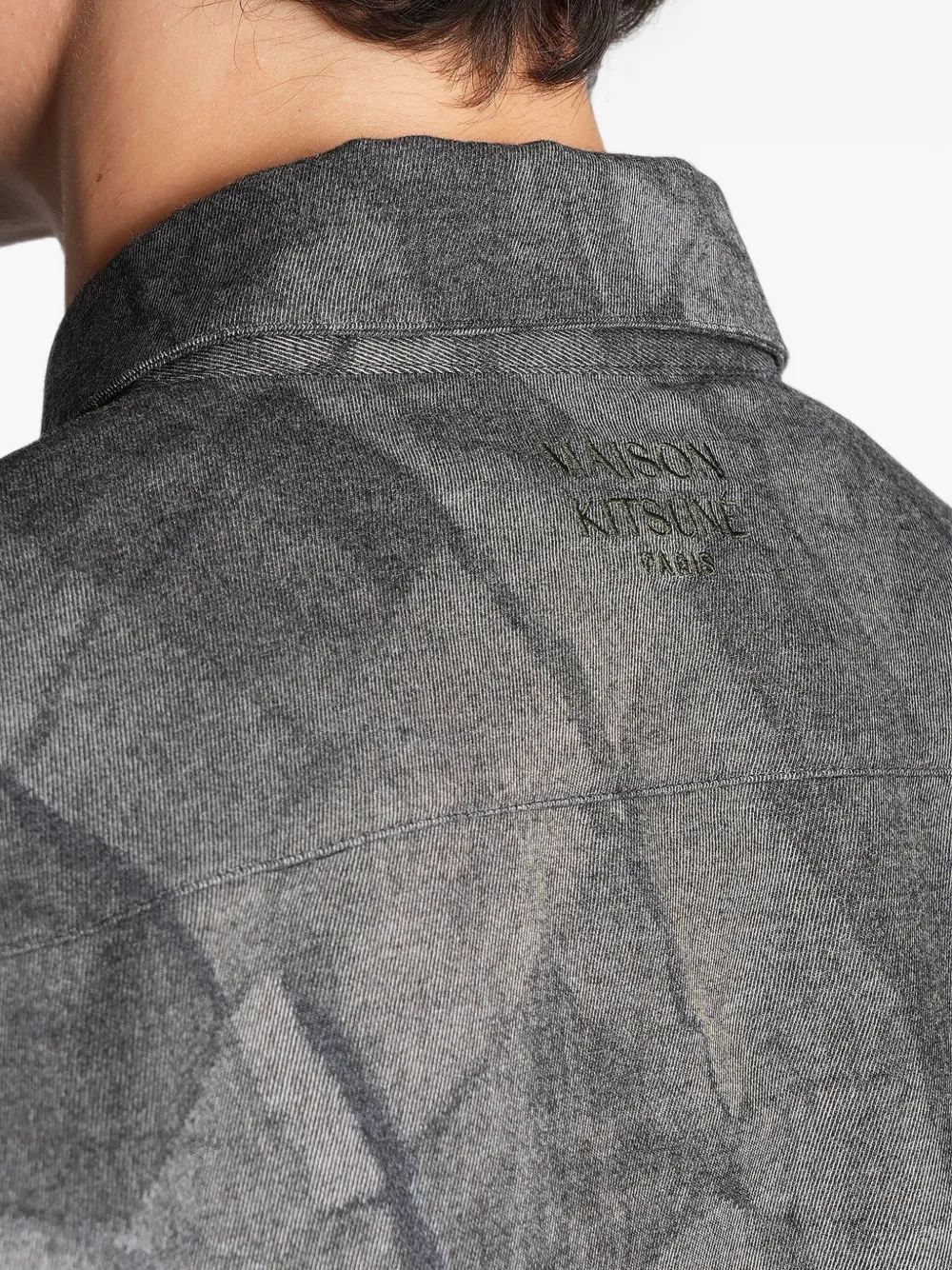Maison Kitsuné geometric-print shirt Grijs