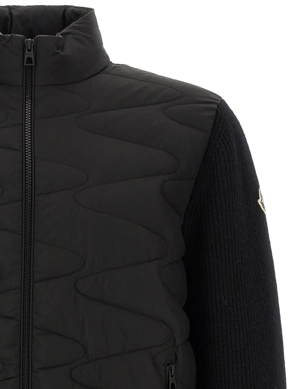 Moncler quilted panelled jacket Zwart