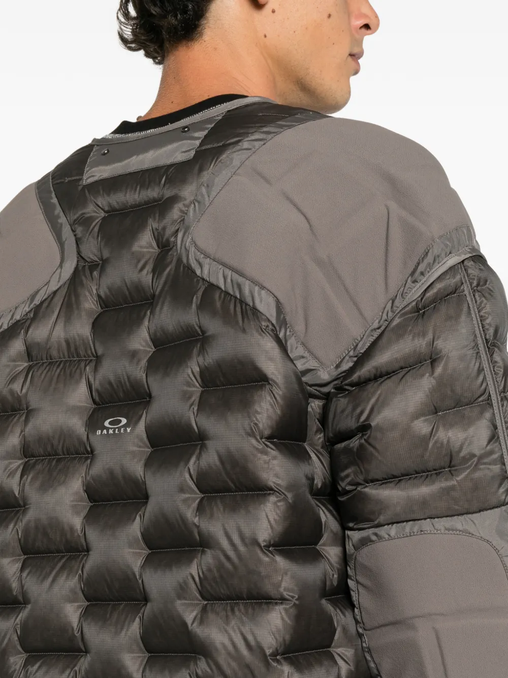 Oakley Latitude Veil quilted liner jacket Grijs