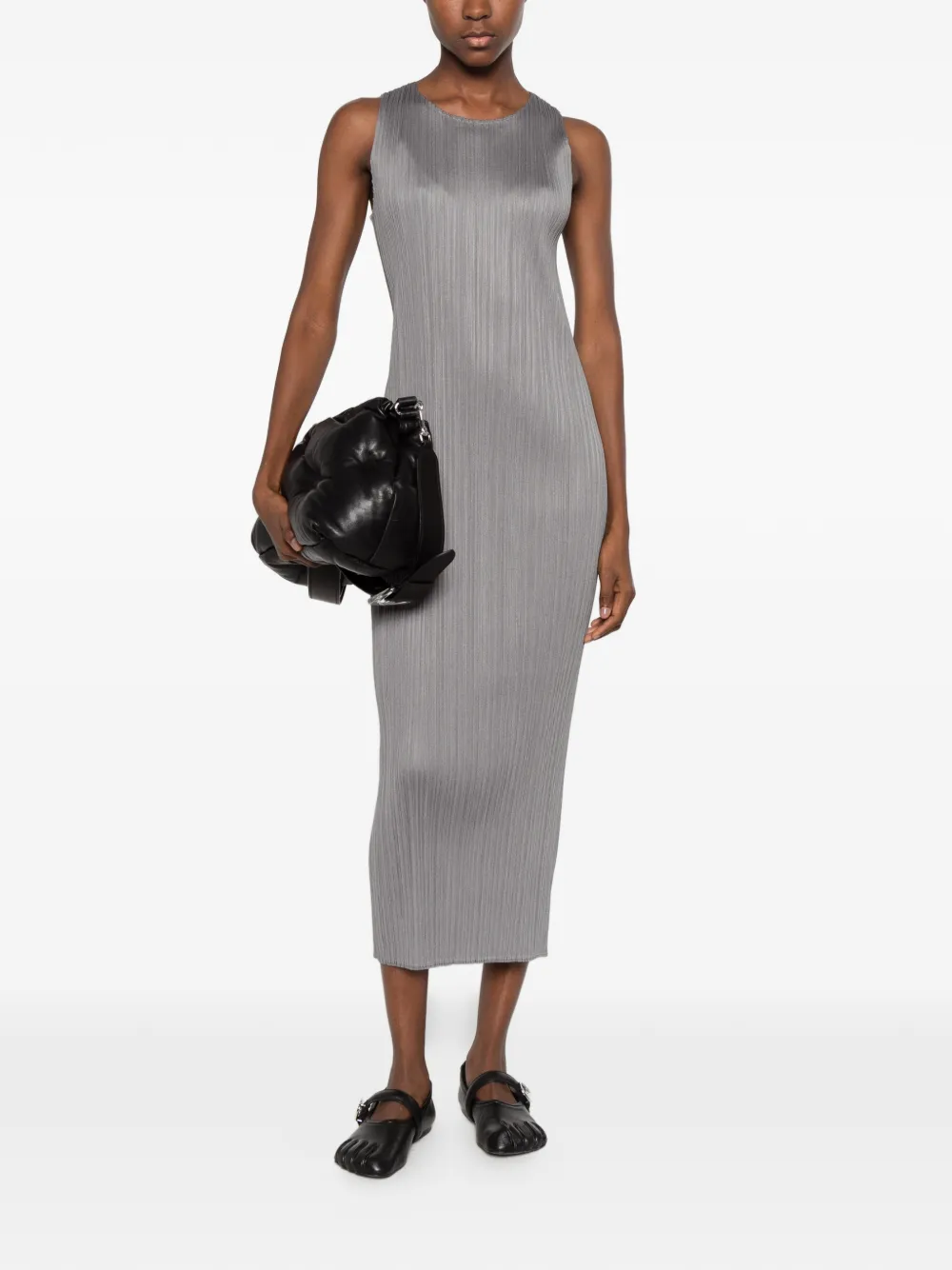 Pleats Please Issey Miyake pleated sleeveless midi dress Grijs