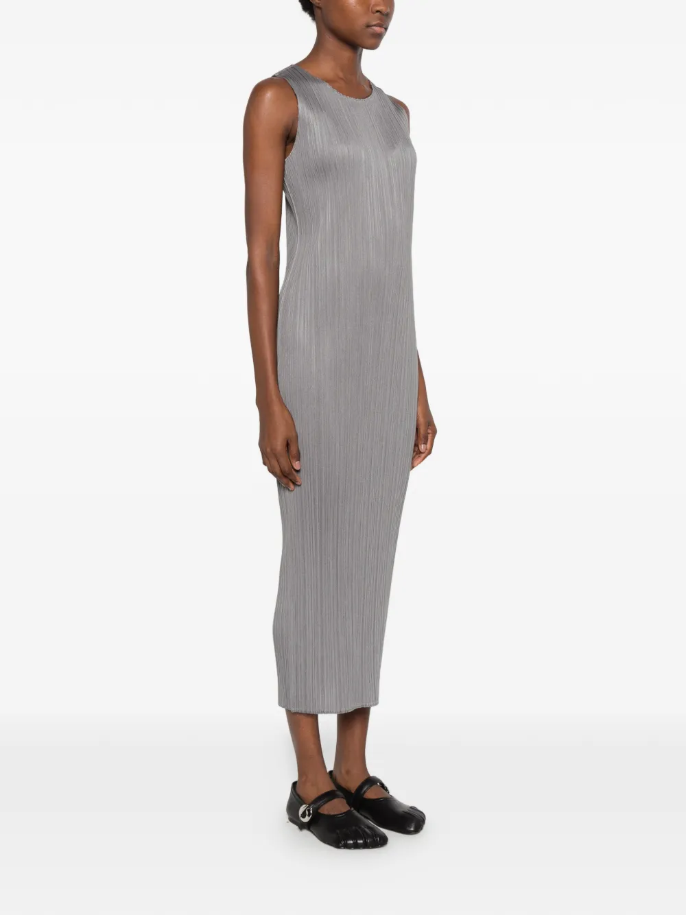 Pleats Please Issey Miyake pleated sleeveless midi dress Grijs