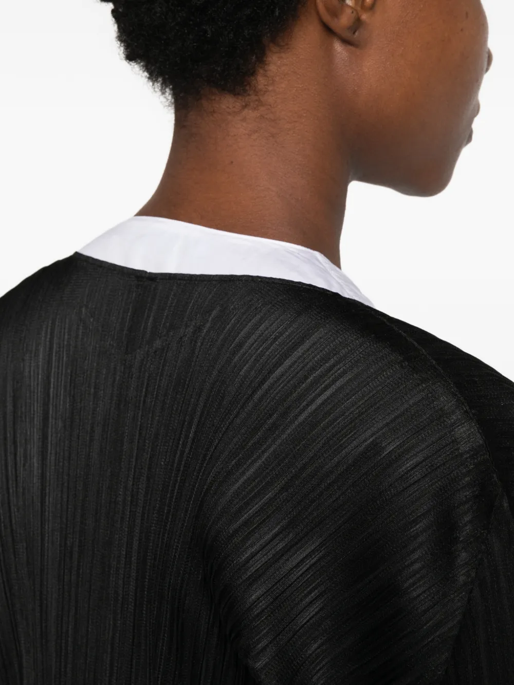 Pleats Please Issey Miyake plissé-effect coat Zwart