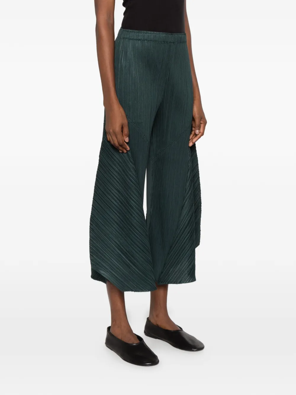 Pleats Please Issey Miyake pleated trousers Groen
