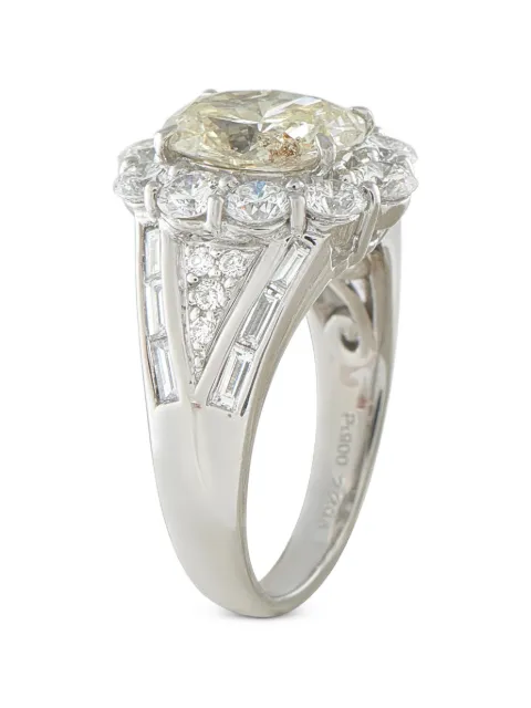 LB Exclusive diamond halo ring