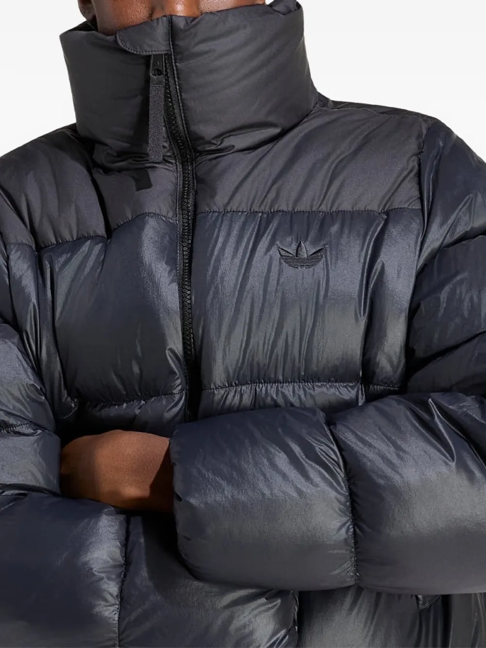 adidas Essentials padded puffer jacket Zwart