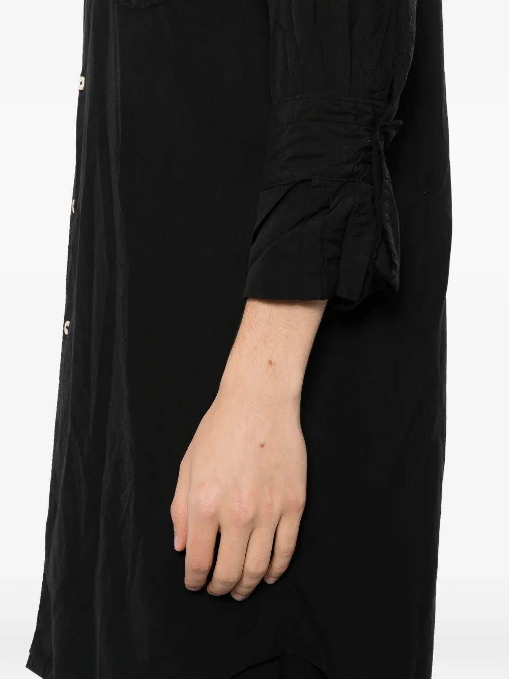Comme des Garçons Homme Plus Lang overhemd met omgeslagen manchetten Zwart