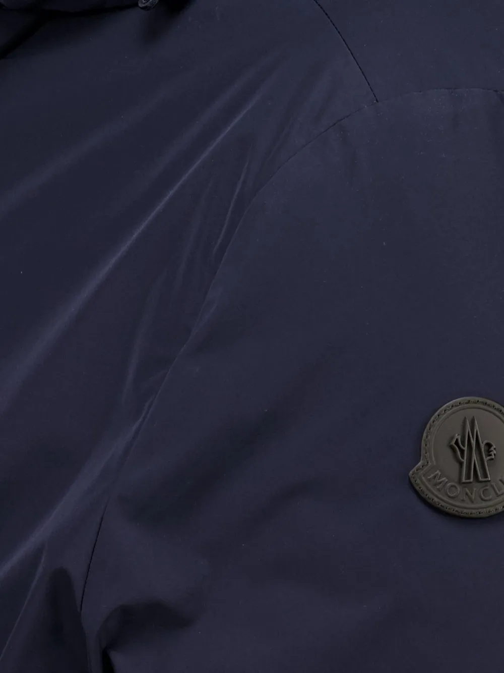 Moncler Okefen hooded long down parka Blauw