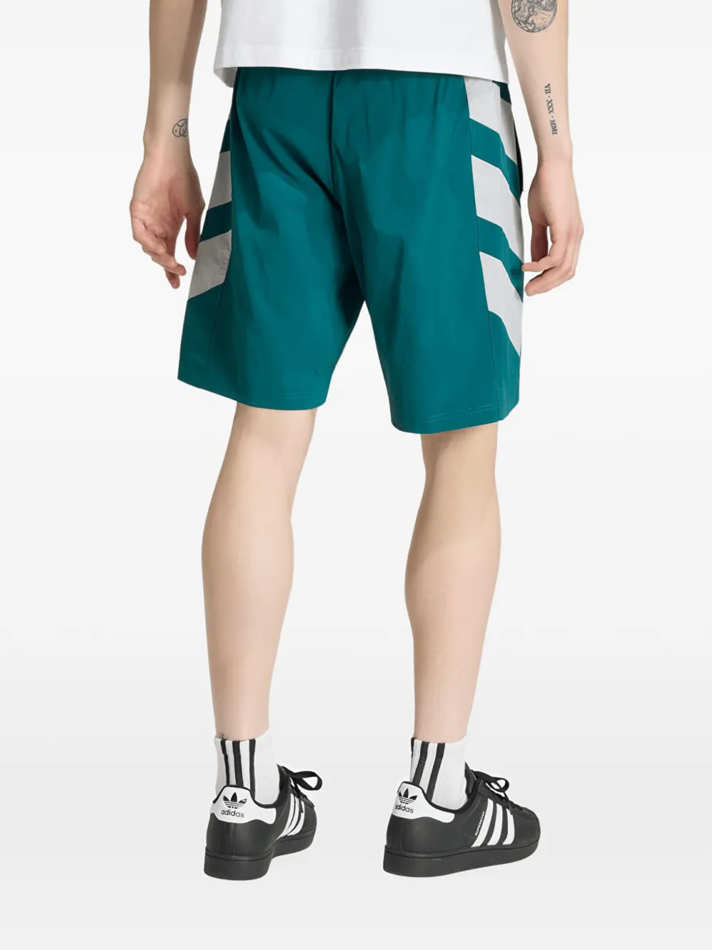 adidas Adicolor double blocked shorts Groen