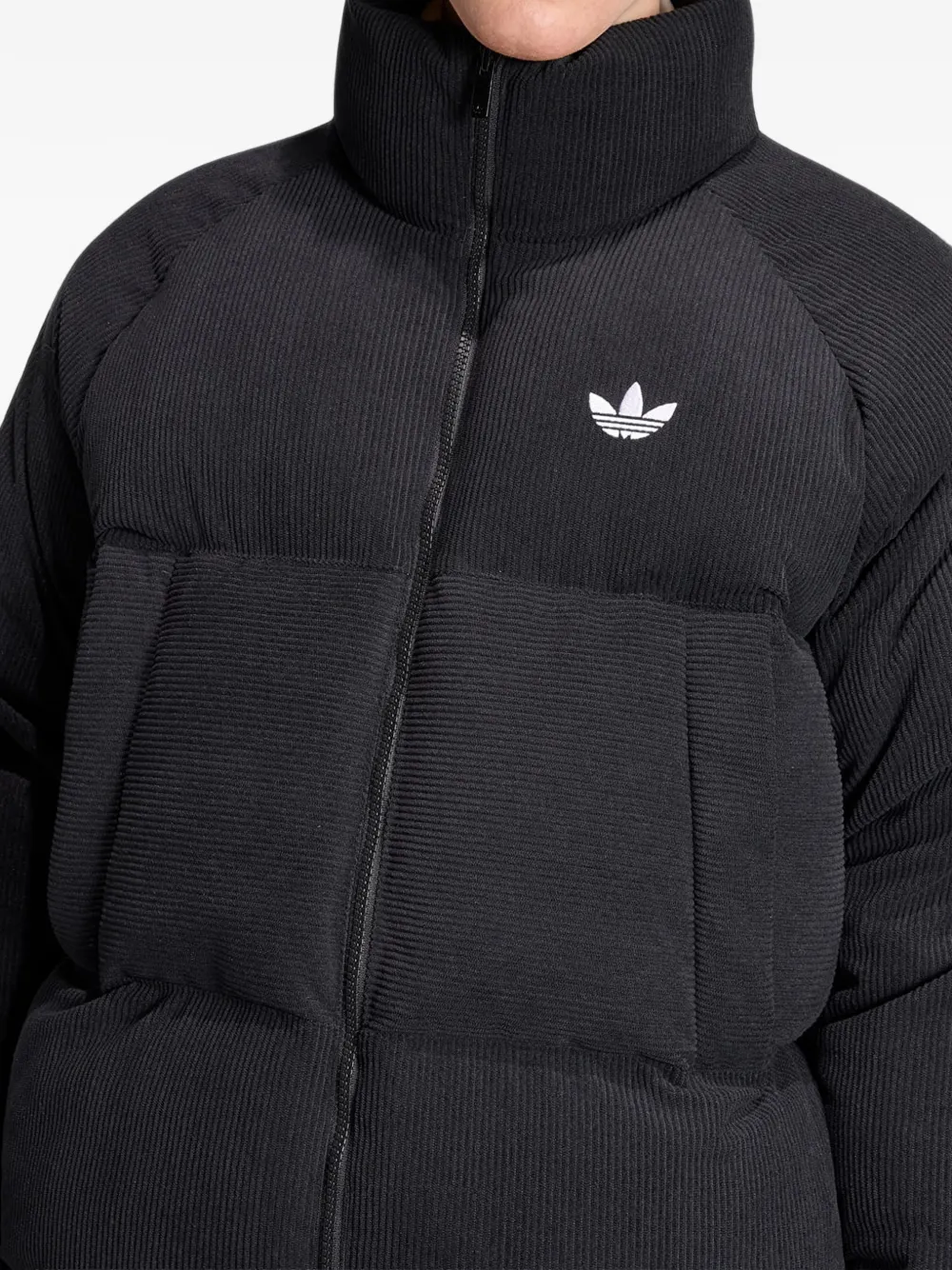 adidas corduroy puffer jacket Zwart