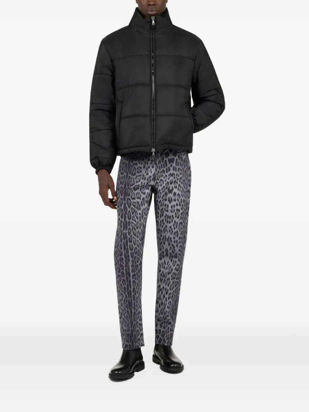 Roberto Cavalli quilted logo-embroidered puffer jacket Zwart