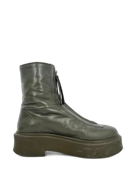 The Row Pre-Owned 2020s zipped leather ankle boots